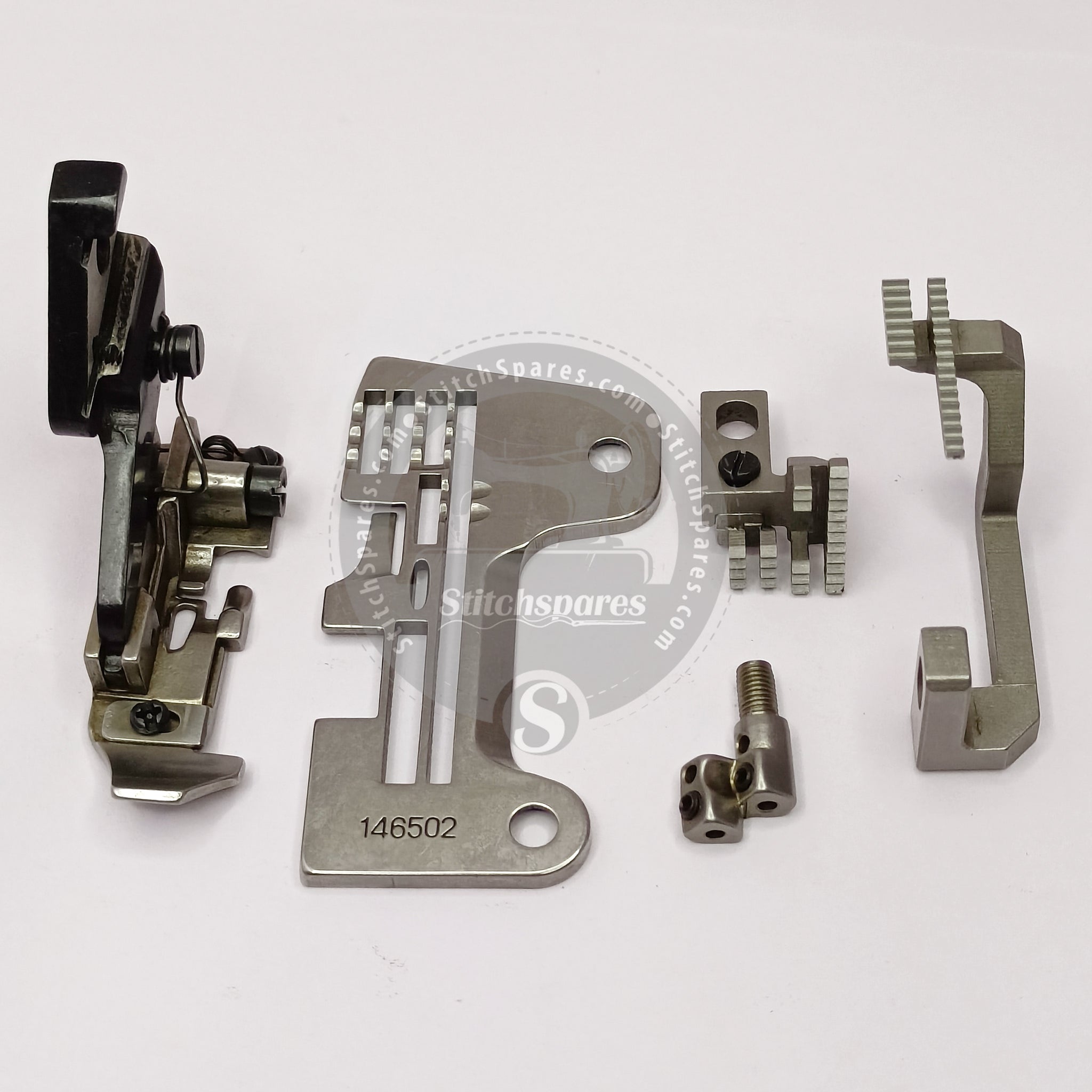 146502-001 Needle Plate Brother MA4-B551 Overlock Sewing Machine Spare Part