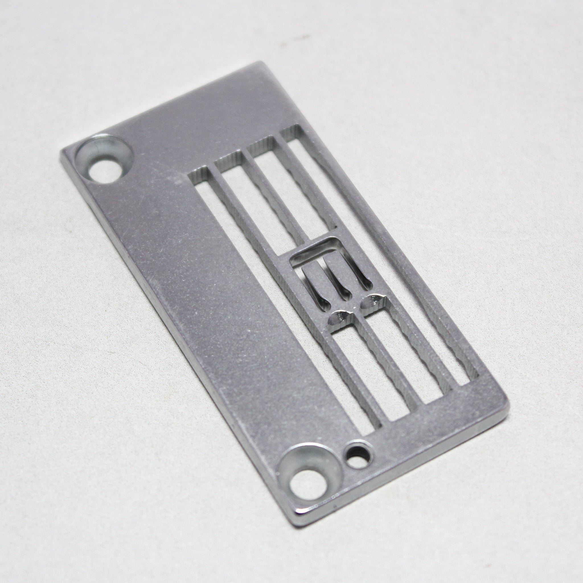 400-58033 Needle Plate Juki (JUKI ORIGINAL) Faltbed Interlock (Flatlock) Machine