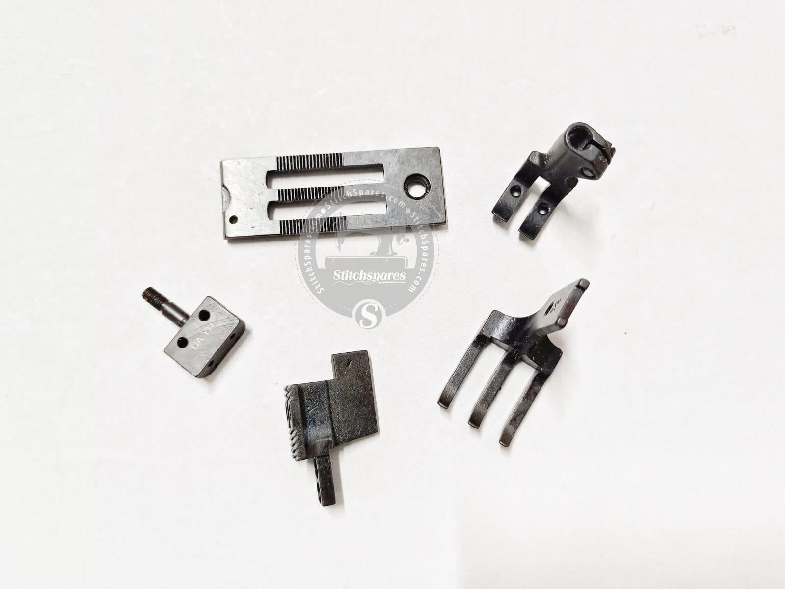 Typical GC-20606 Gauge Set 3/8'' Double Needle Compound Feed JUMBO HOOK 2-Needle Heavy Duty Walking Foot Sewing Machine Spare Part