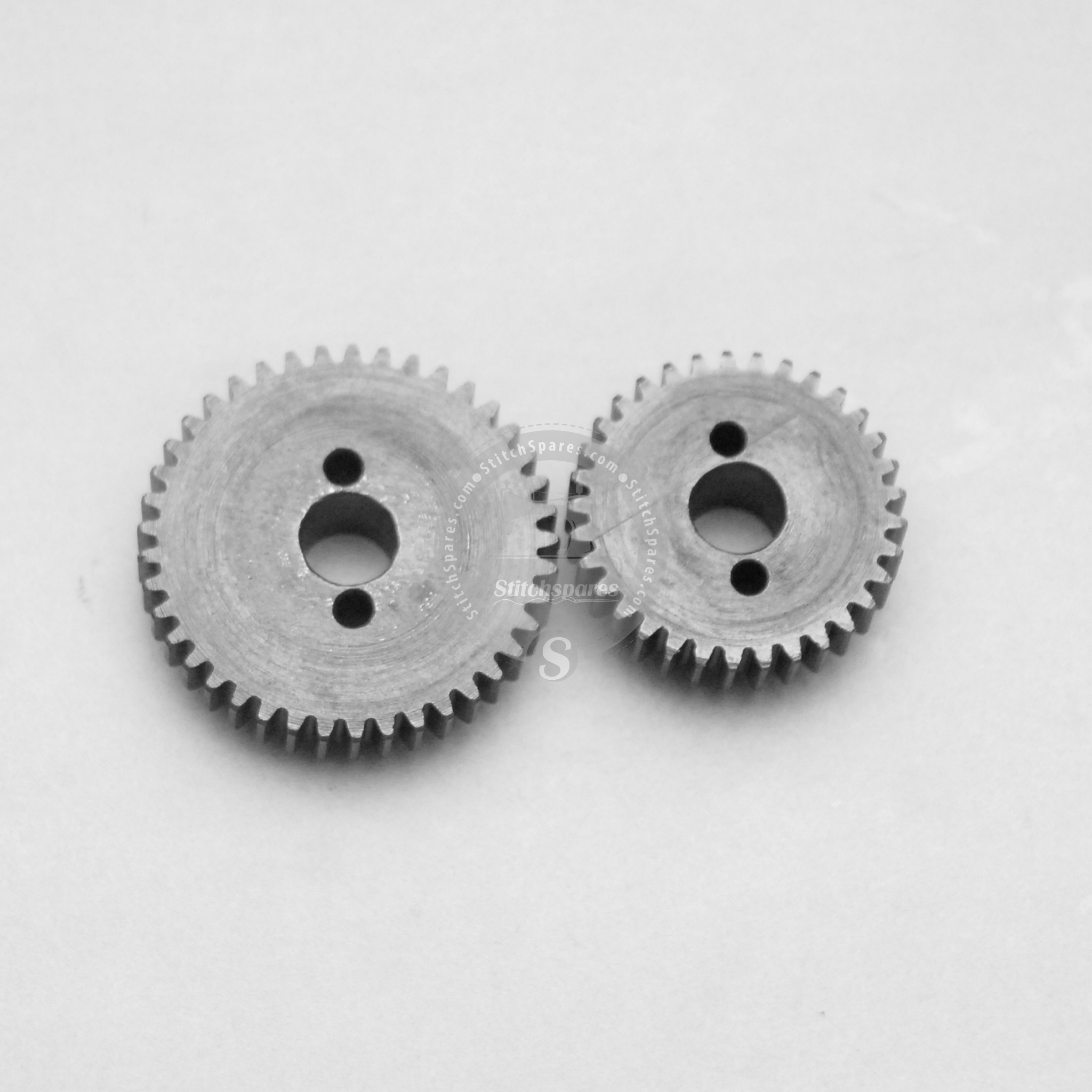 B2932-761-000B2933-761-000 Spur Gear Set 170 X 110 Juki Button Holing Machine