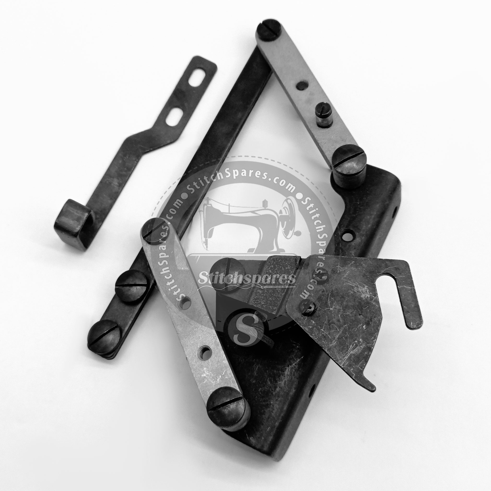 B7161-781-0A0 Shifter Bsse Asm. For JUKI LBH-781 Button Hole Sewing Machine Spare Part