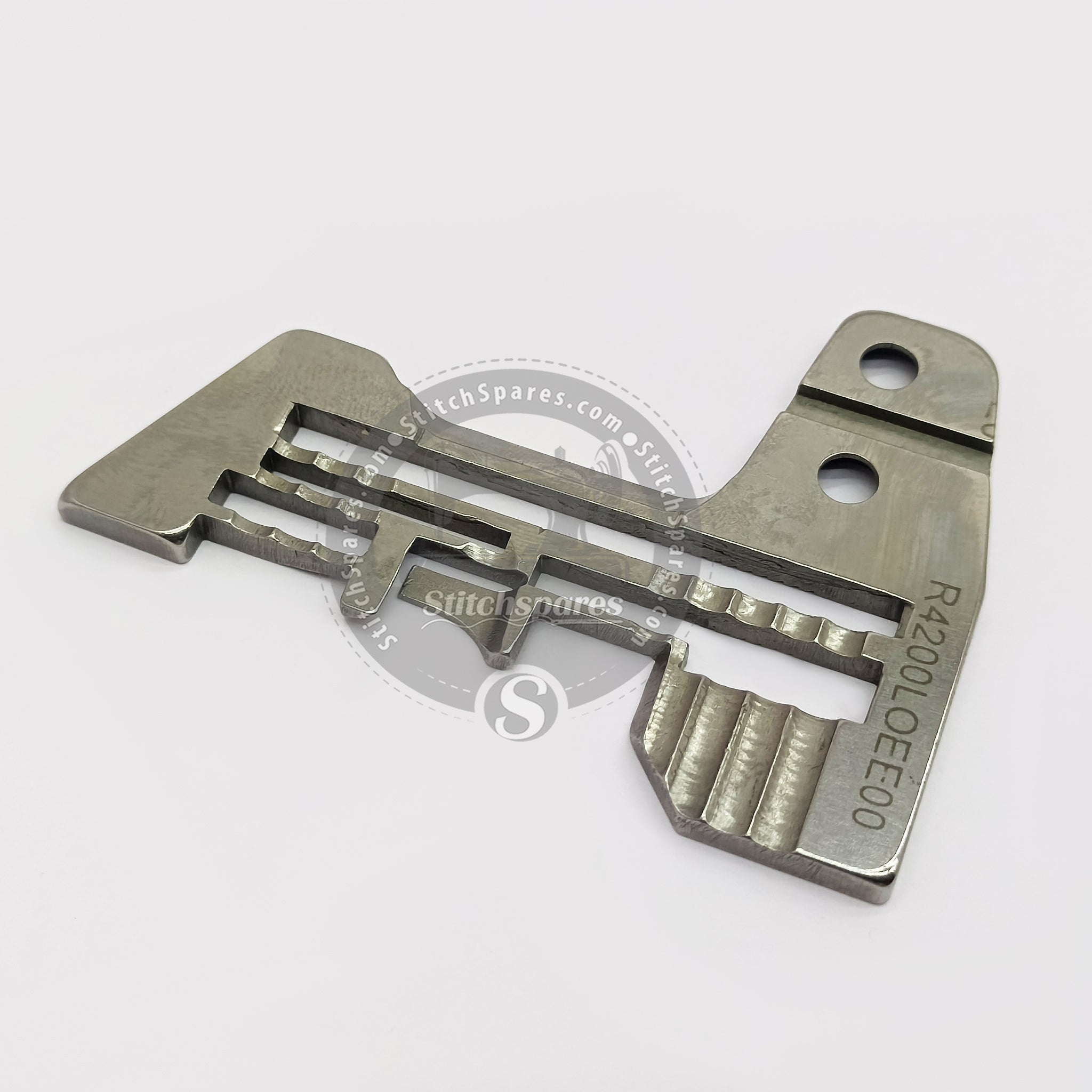 R4200-LOE-E00 Needle Plate Juki MO-3304 Double Needle Lockstitch Sewing Machine Spare Part