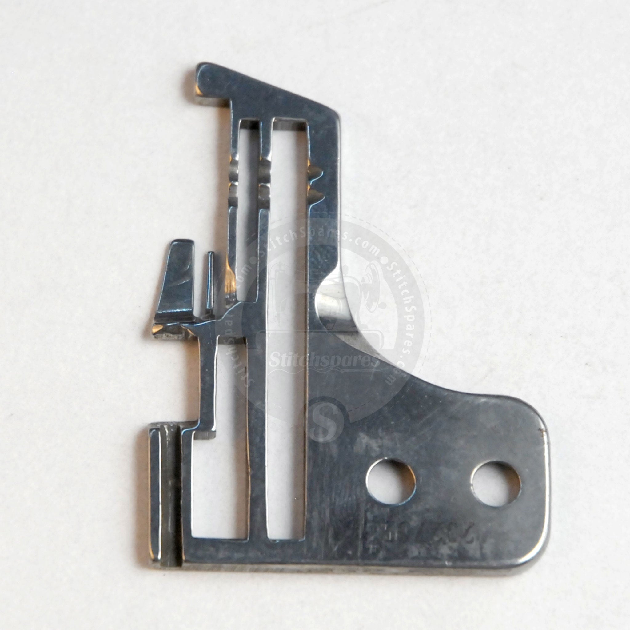 202702  202675 Needle Plate Pegasus R53  R57 Overlock Machine