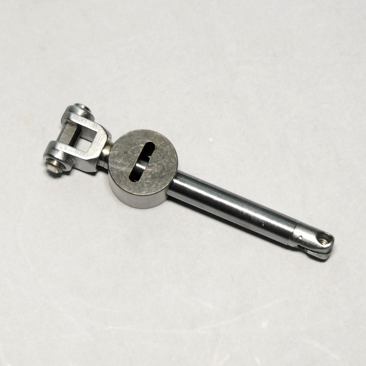 2070400500UPPERL00PERHOLDERASS