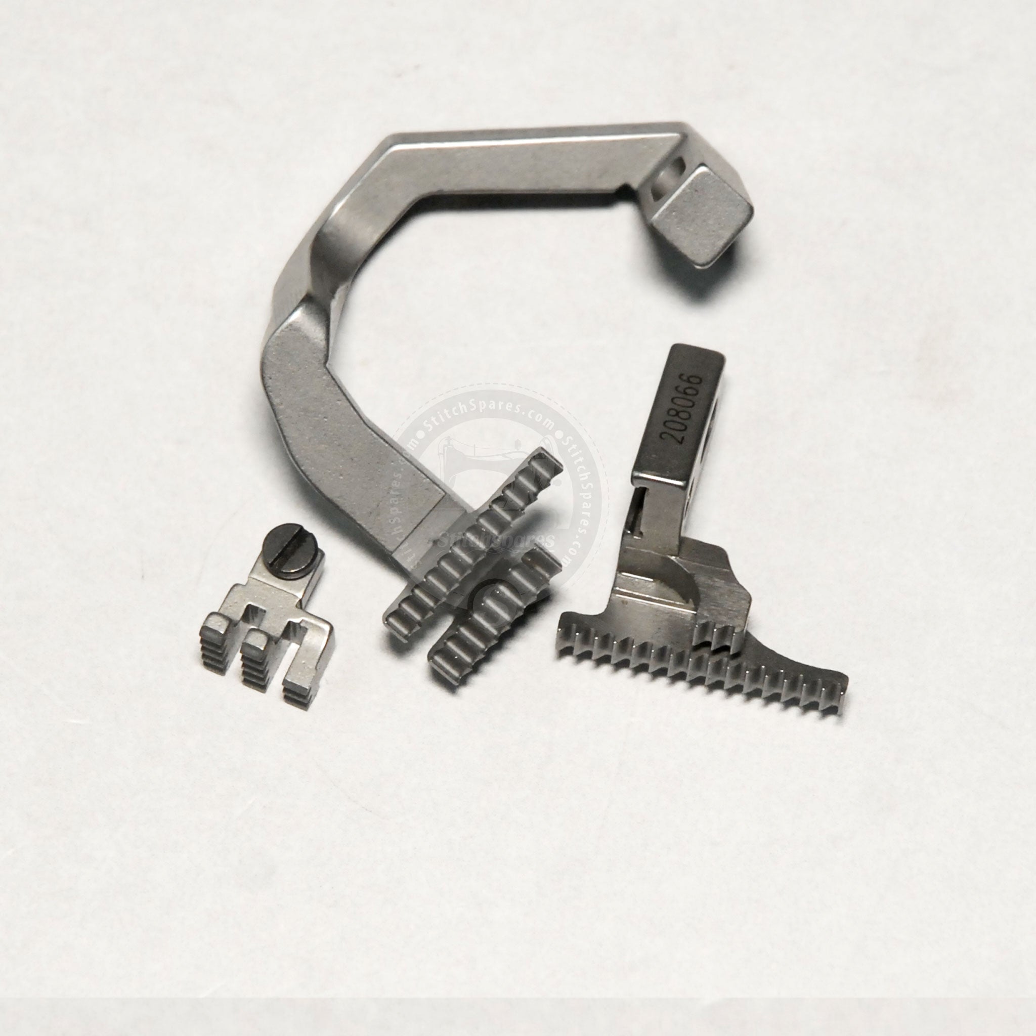 208219  208066 ( 204396  208060 ) Feed dog Set Pegasus M700 Overlock Machine Spare Part