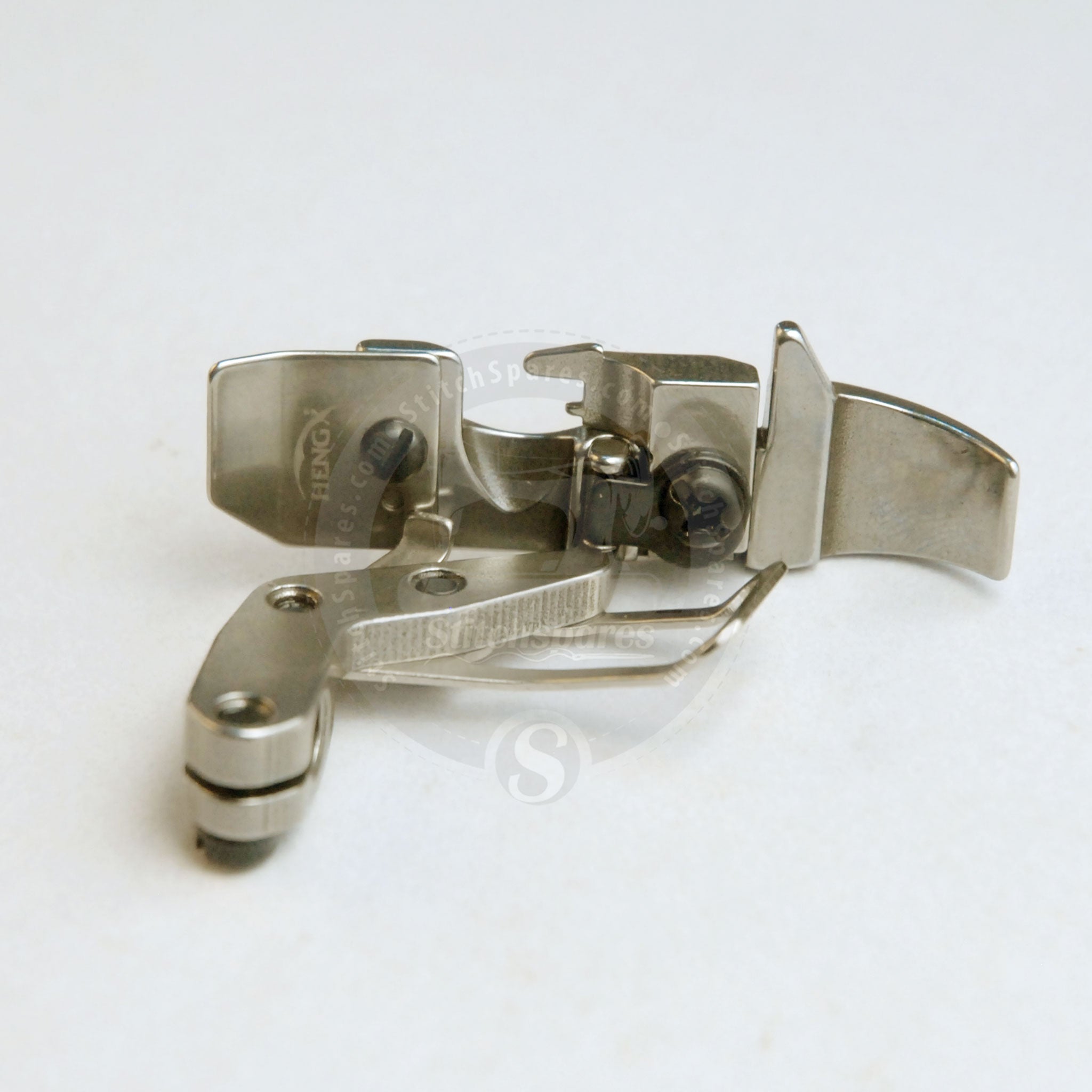 208730  208732 Presser Foot M800 Overlock Machine