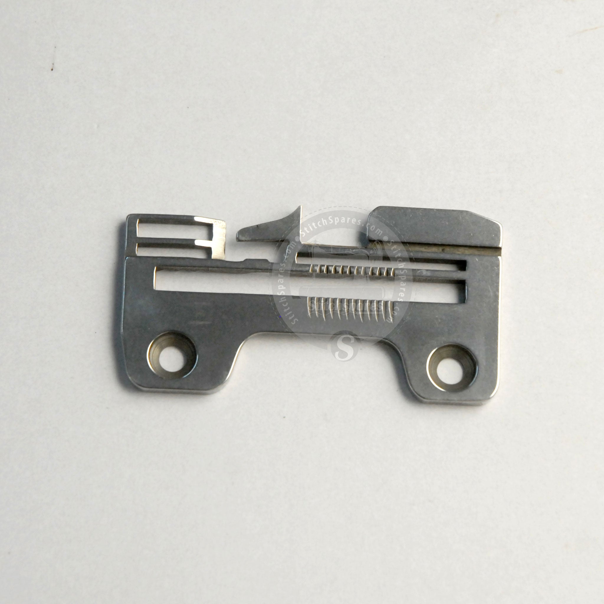 2108013  Y2108013 Needle Plate Yamato Overlock Sewing Machine Part