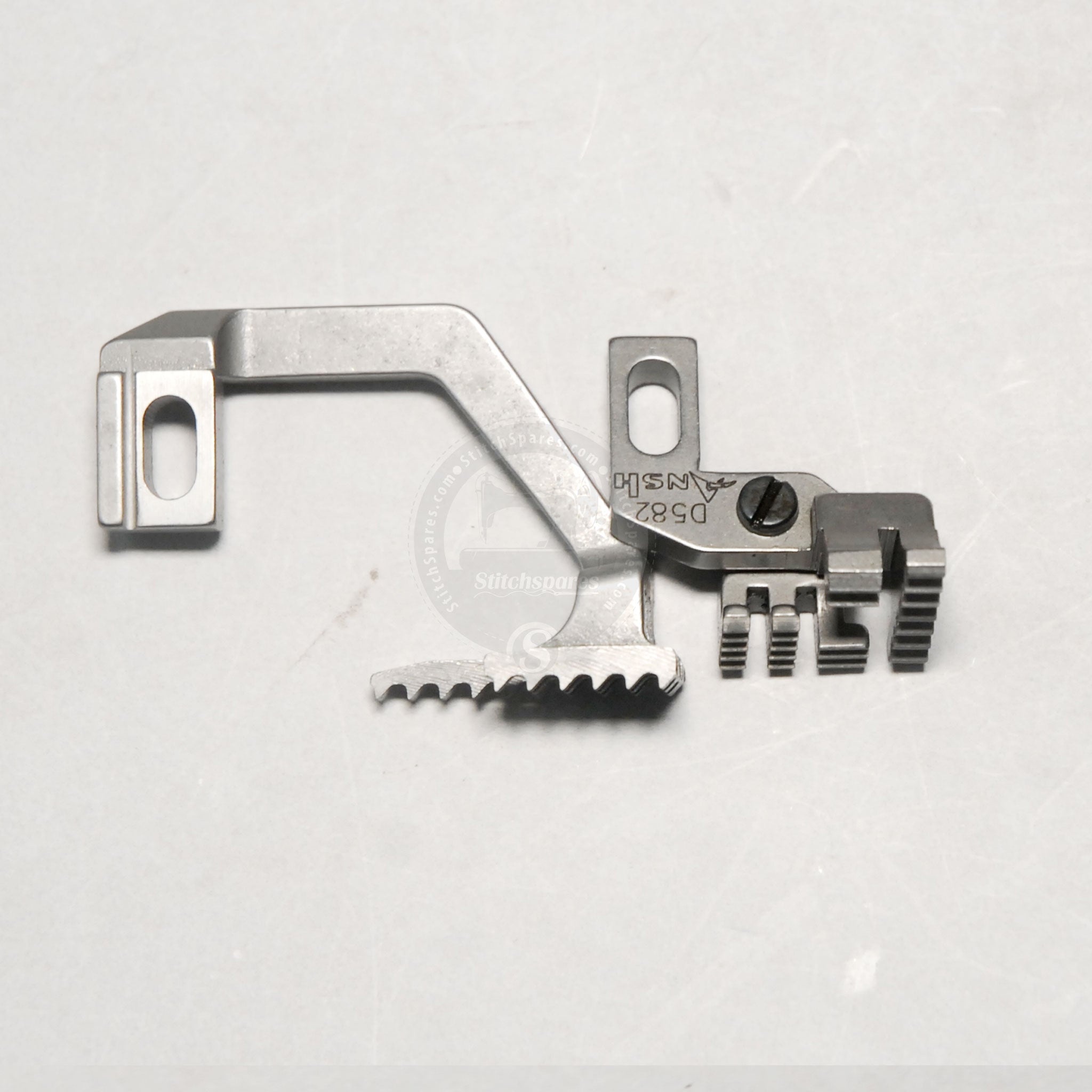 H501 D582 Feed Dog 5 Thread Heavy Duty Siruba 747 Overlock Machine Spare Part