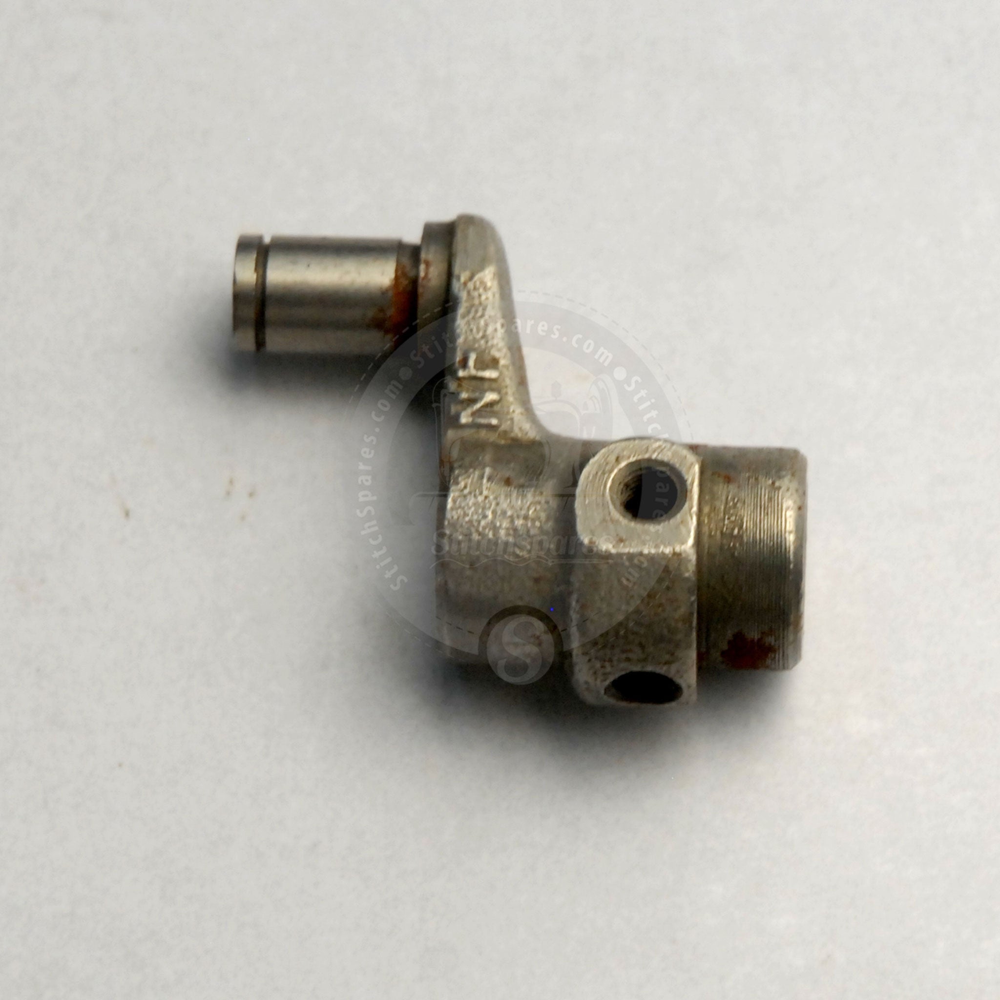 KM28 SIRUBA 747 OVERLOCK MACHINE