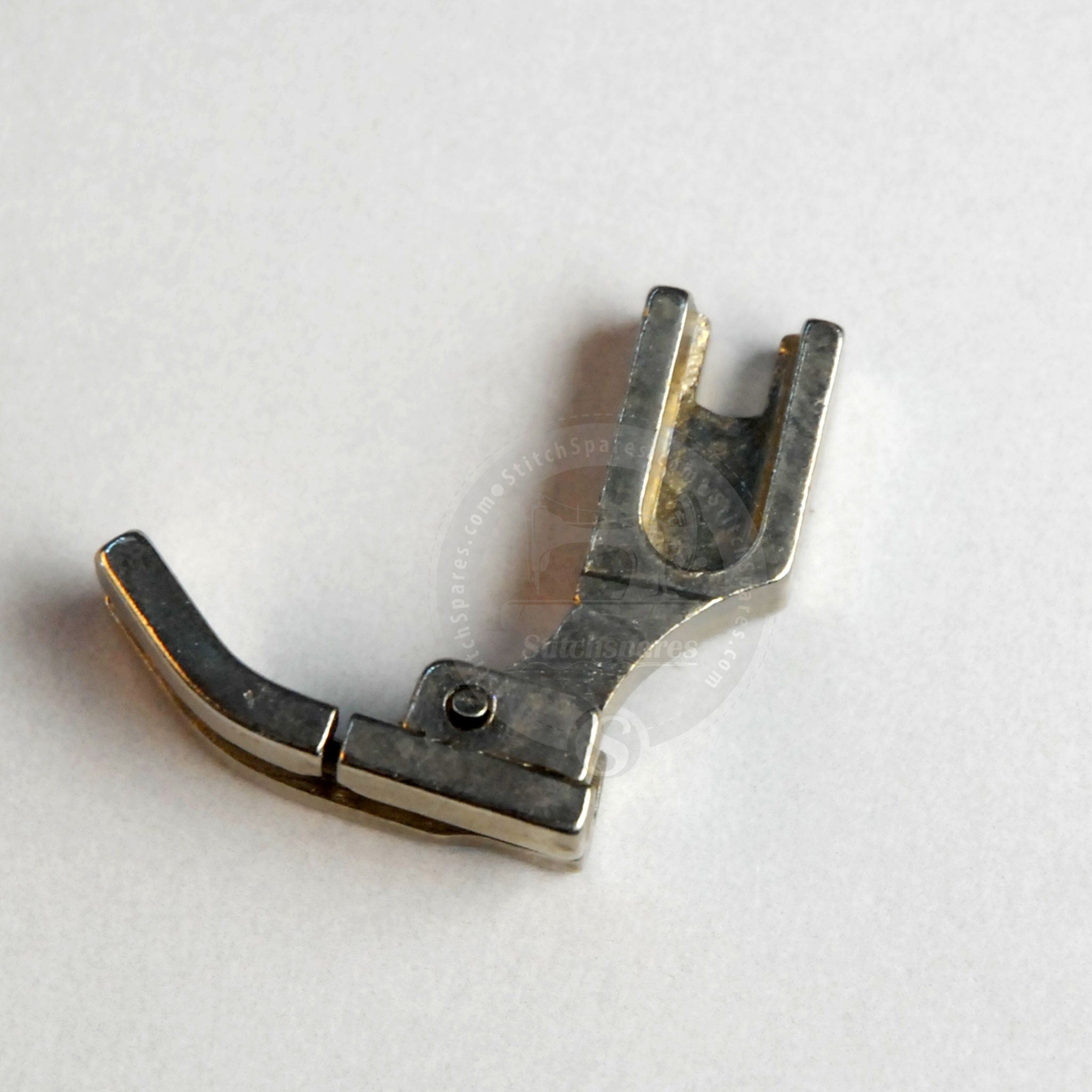 P69LH 1-8 Inch Presser Foot Single Needle Lock-Stitch Machine