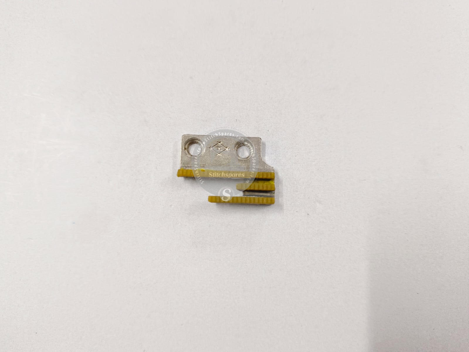 12481R Feed Dog B TYPE (Teflon) Juki Single Needle Lock-Stitch Machine