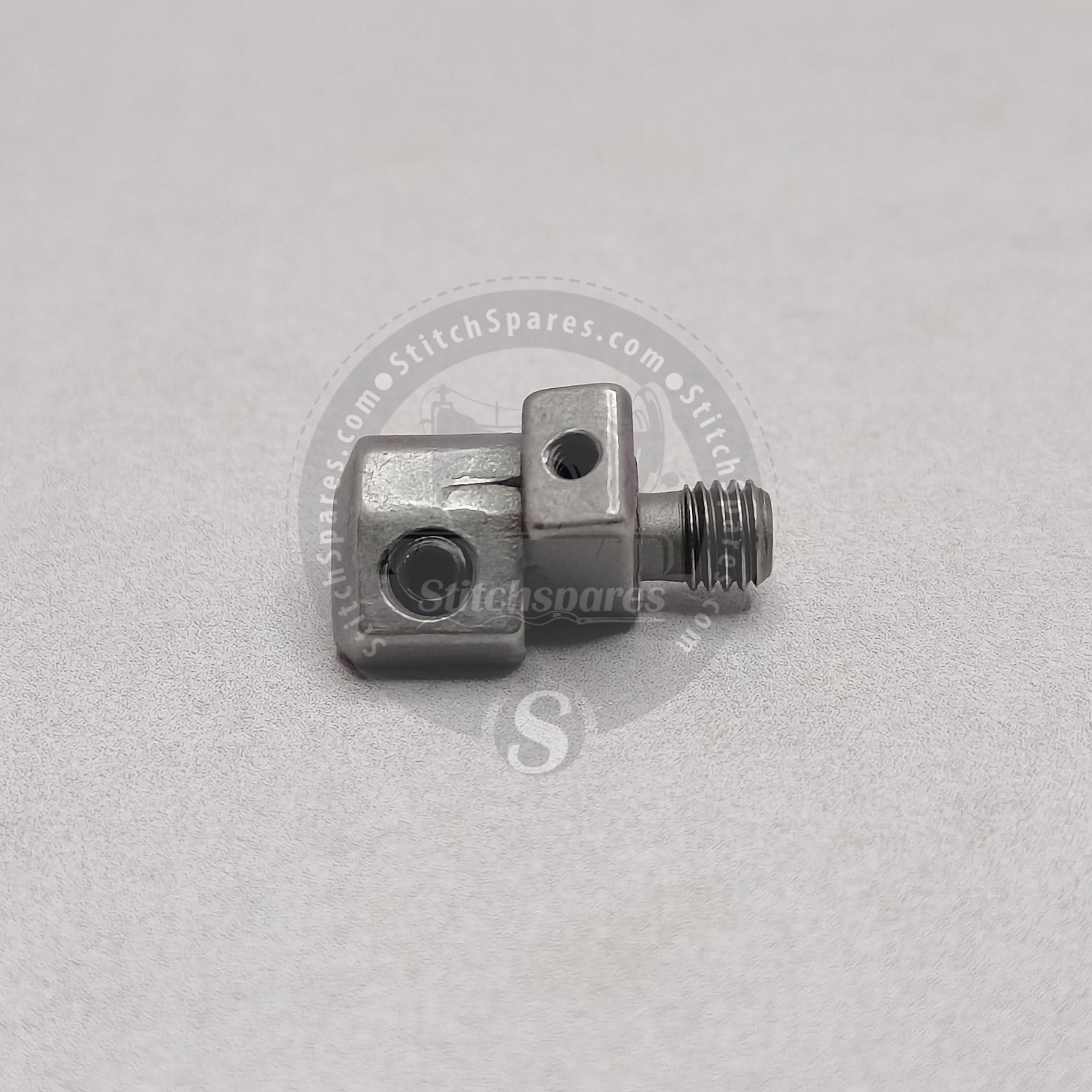 2159102 Abrazadera de aguja 4 hilos Repuesto para máquina de coser Overlock Yamato