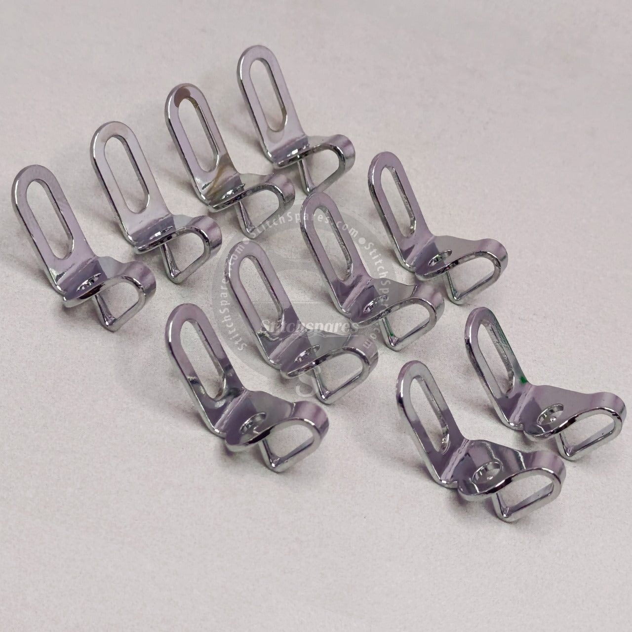 40223721 (402-23721) Guía de hilo (ORIGINAL DE JUKI) JUKI DU-1481-7 Pie móvil Pieza de repuesto para máquina de coser con puntada de pespunte y alimentación compuesta al unísono con aguja única
