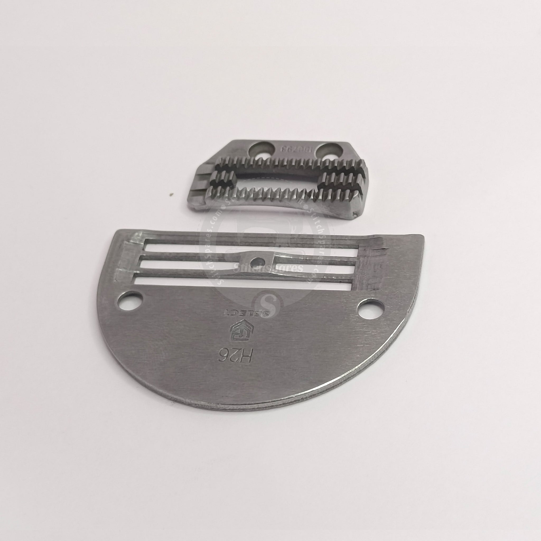 Placa de aguja H26 + diente de alimentación 150793 (máquina de coser de servicio pesado)