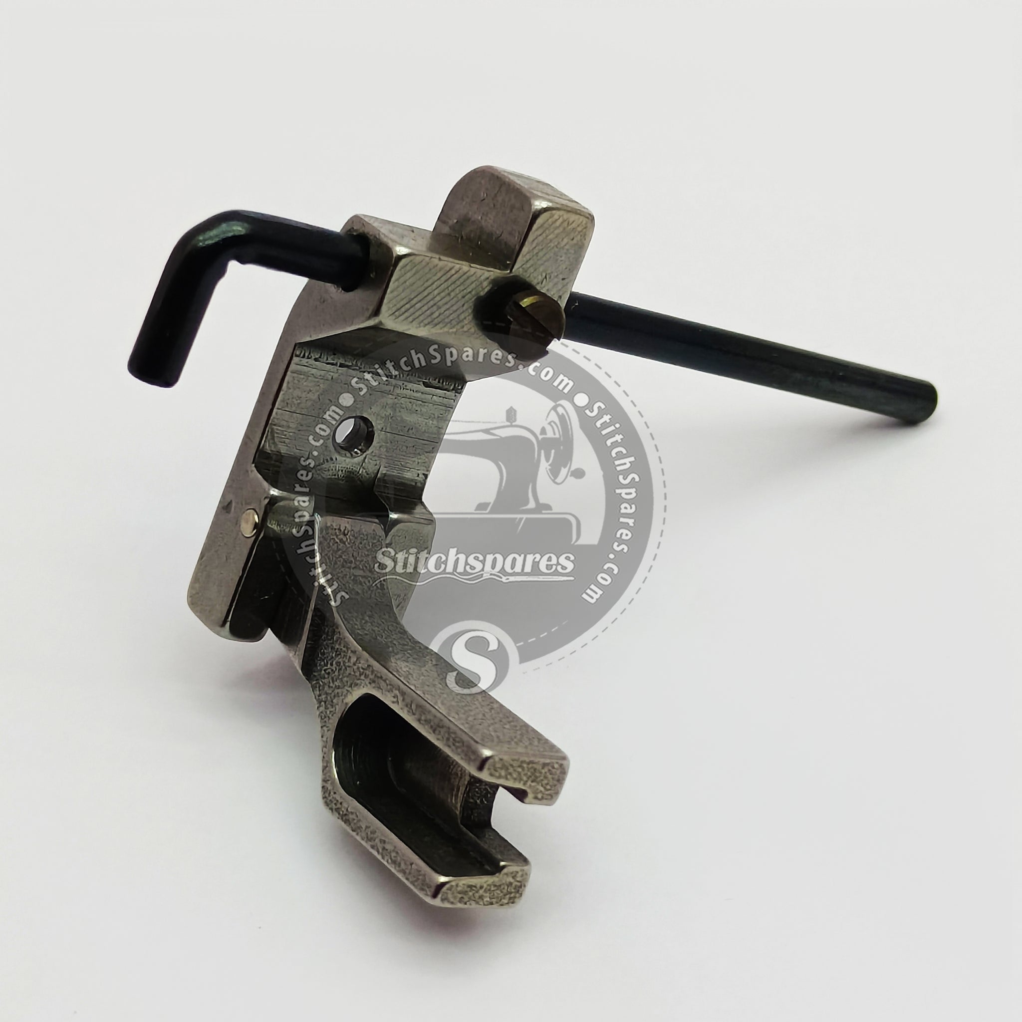 P8103 All Type Adjustable Steel Guide Presser Foot For 810 Post Bed Bottom Leather Machine