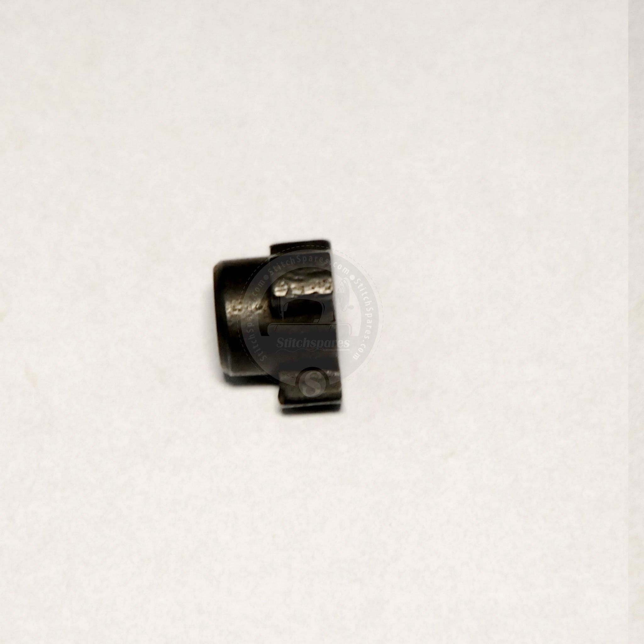 4C2-113 Nut For Screw Shaft Eastman 625, 627, 629, Blue Streak, Straight Knife Cloth Cutting Machine