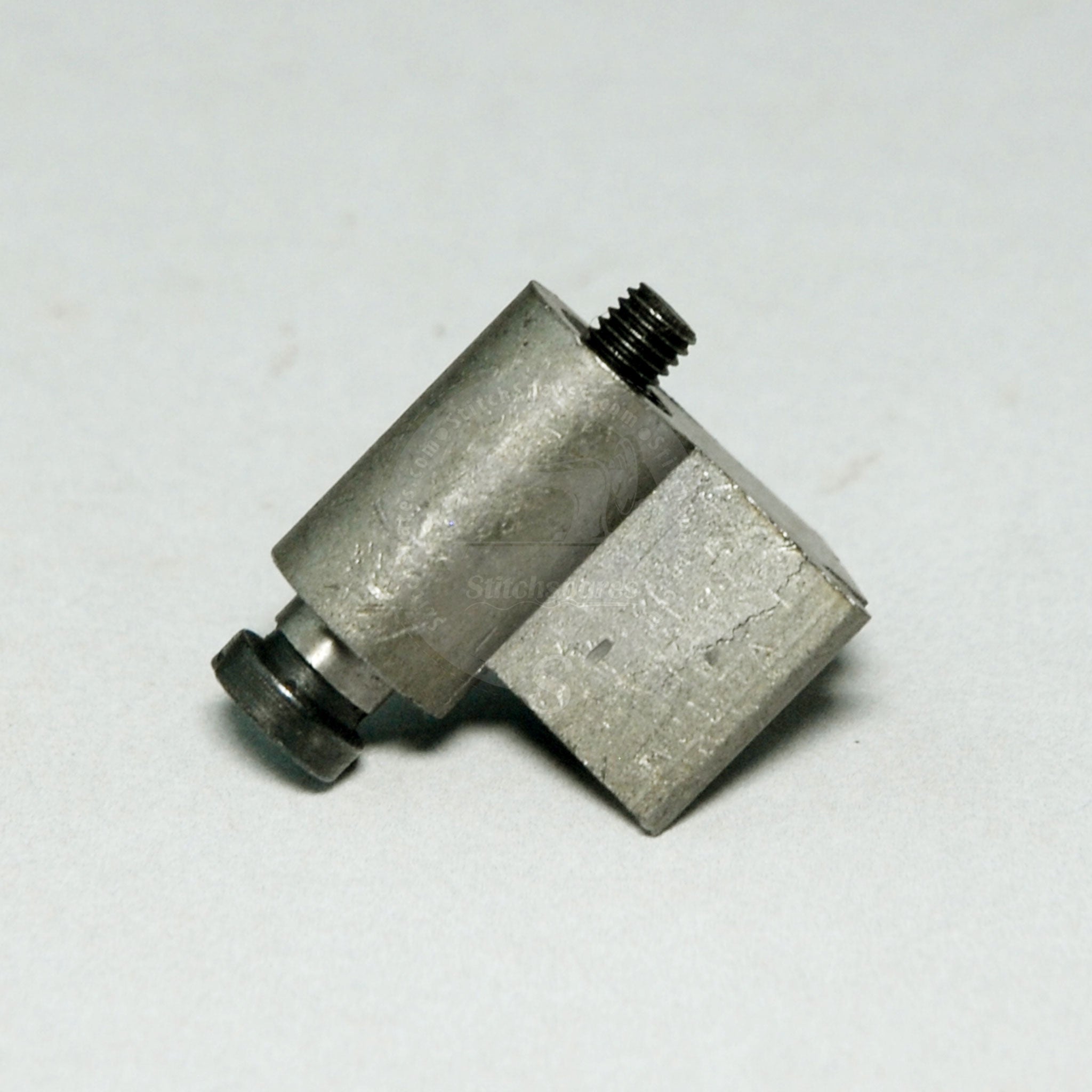 B2422-771-000B2423-771-000 Máquina perforadora de botones Juki con soporte para recogedor de bobina