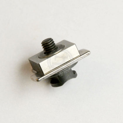 B2524-372-000  B2523-372-000  B2525-372-000  B2526-372-000 Lubricator Pin Bearing Block Set Juki Button-Stitch Machine