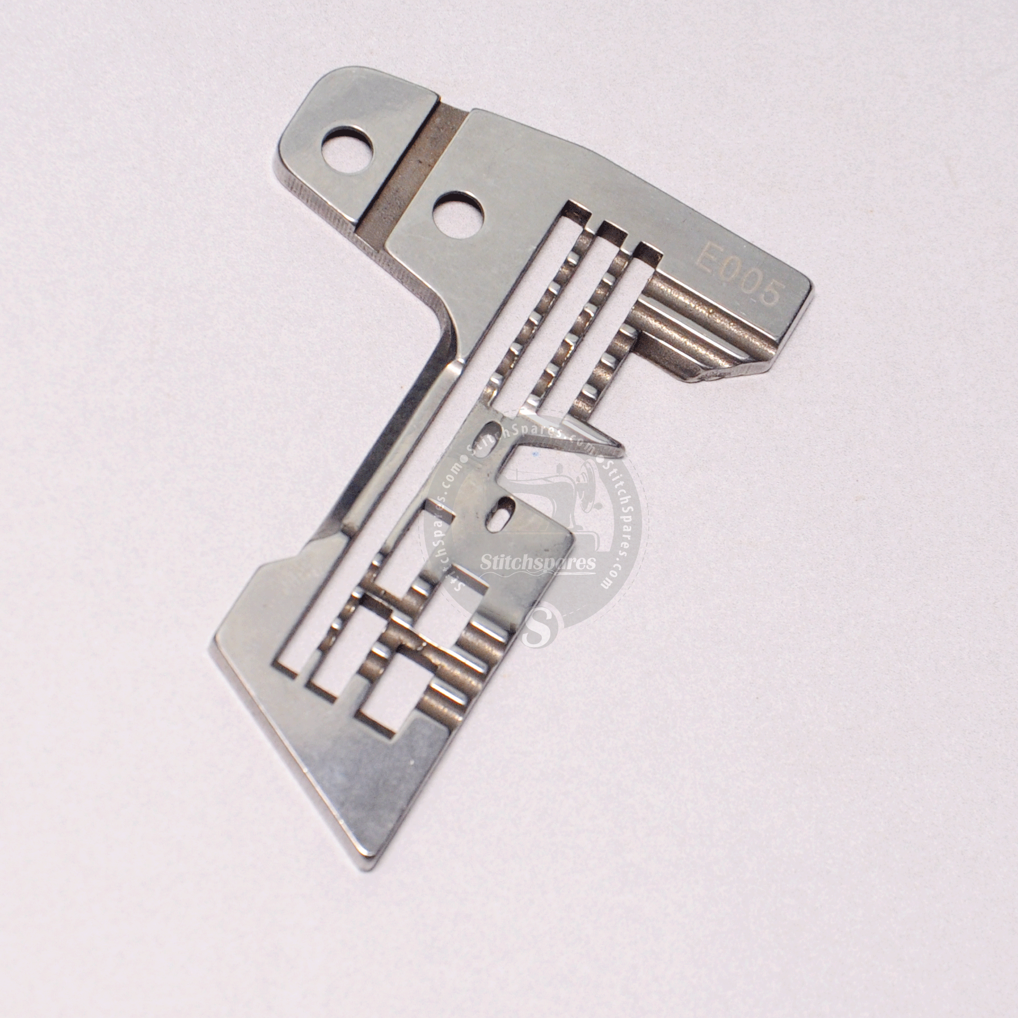 E005 Needle Plate Siruba 700F, 737, 747, 757 Overlock Sewing Machine Spare Part