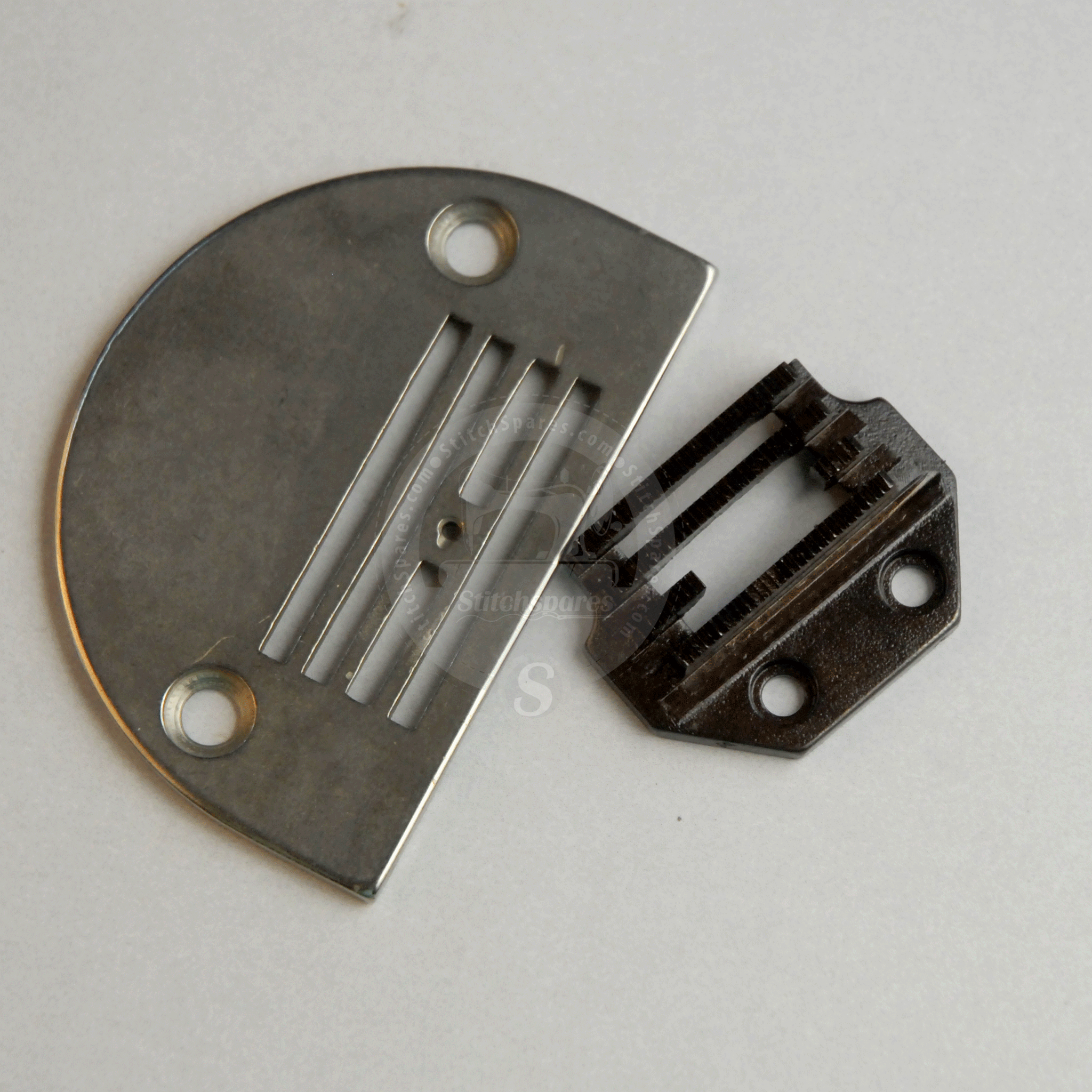G802-4 Máquina de coser de una sola aguja con placa de aguja de 4 capas y dientes de arrastre