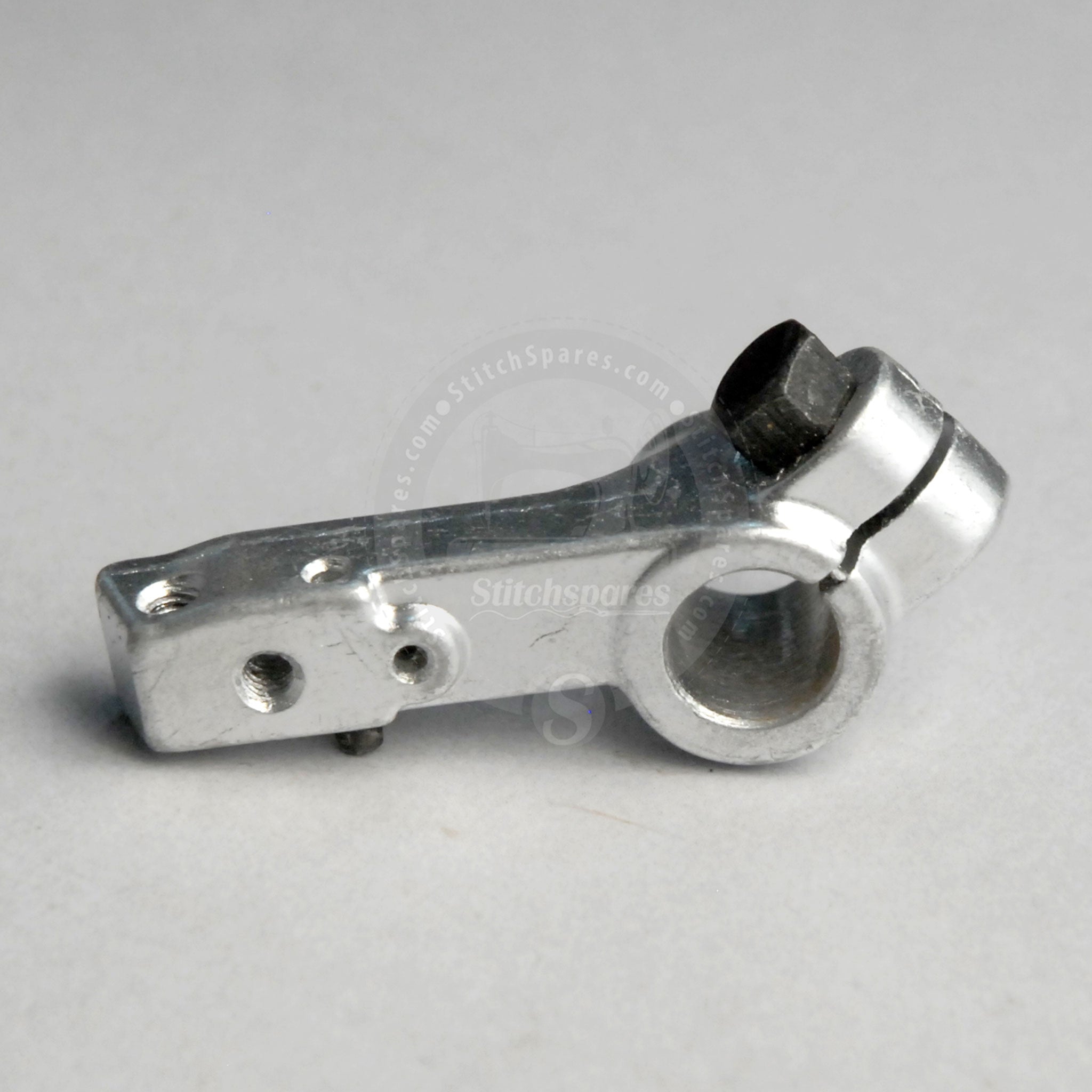 Máquina de remallado Siruba 23 con soporte de garfio inferior KL747