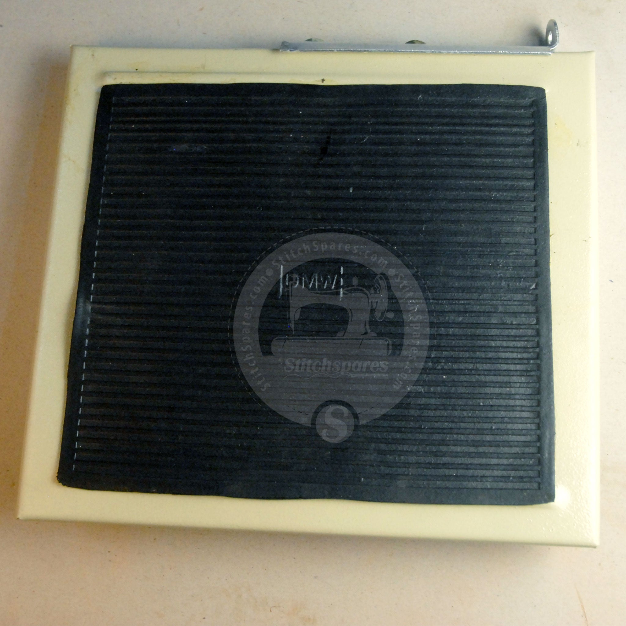industrial sewing machine pedal Pedal with Mat (Big) for JUKI, JACK Industrial Sewing Machine – StitchSpares.Com