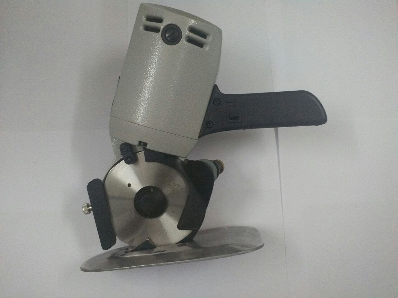 cortador redondo de tela Fabcut (Fc-110)