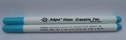 Pluma borrable de agua
